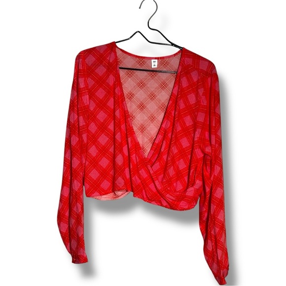 BP Vibrant Coral/Pink/Orange Plaid Long Sleeve V Neck Cropped Wrap Blouse - Picture 16 of 16